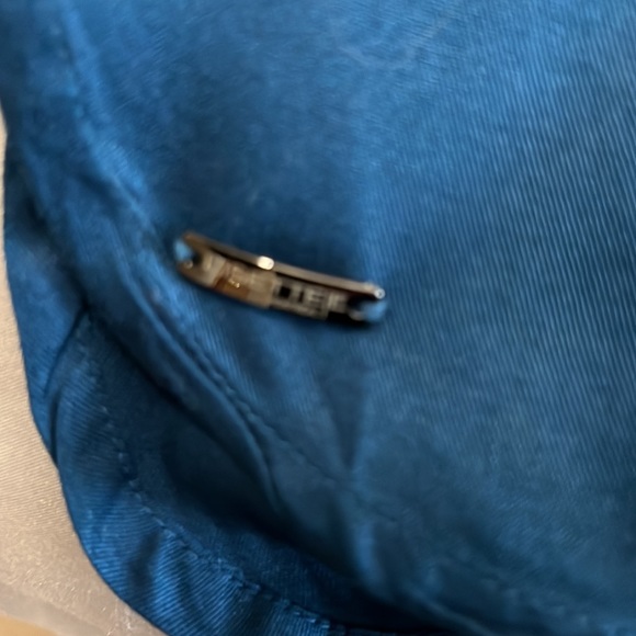 Lisette blouse. size Small. Blue. Fits medium. - Picture 5 of 6